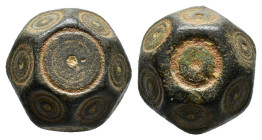 ANCIENT ISLAMIC BRONZE COMMERCİAL WEIGHTS (15TH-19TH AD)

Weight : 27.02 gr
Diameter : 16 mm