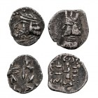 MONEDAS ANTIGUAS. IMPERIO PERSA. Óbolo. (Siglo I a.C.- I d.C.) Lote de 2 monedas. AR-10 (0,47 g.) y AR-11 (0,69 g.) A/Busto del rey a izq. Interesante...