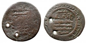MONEDAS ÁRABES. TAIFA DE CEUTA. Dírhem. AE. 450-70 H. Bargautas. (V.874-880) Dos taladritos, si no BC-/BC