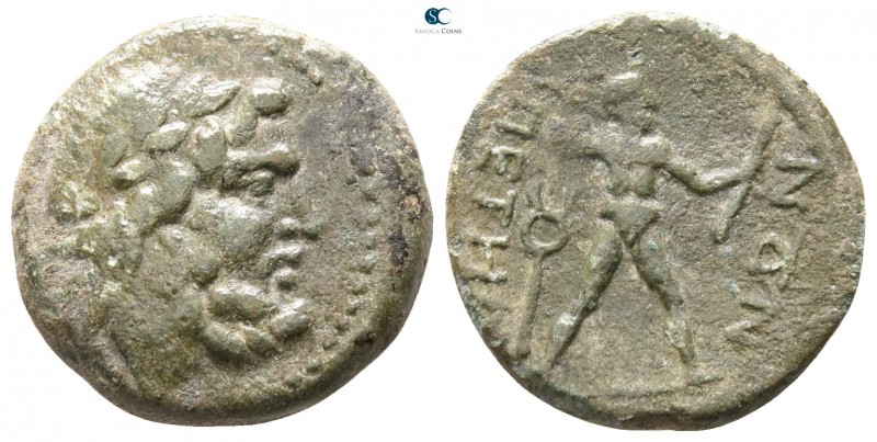 Bruttium. Petelia circa 215-210 BC. 
Quadrans Æ

 16mm., 3,23g.



very f...
