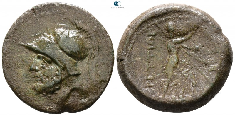 Bruttium. The Brettii circa 211-208 BC. 
Reduced Sextans Æ

 27mm., 13,70g.
...