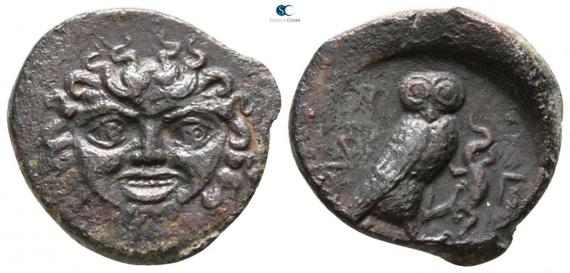 Sicily. Kamarina circa 425-405 BC. 
Tetras Æ

 18mm., 3,62g.



very fine...