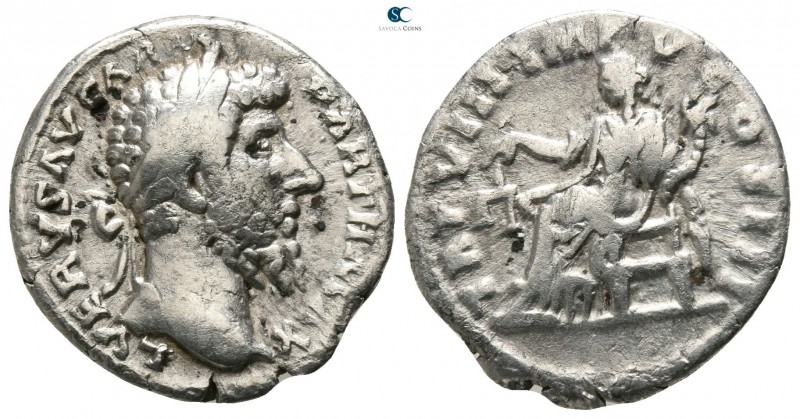 Lucius Verus AD 161-169. Rome
Denarius AR

 17mm., 3,09g.



nearly very ...