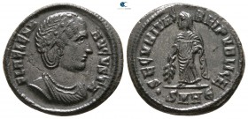 Helena, mother of Constantine I AD 328-329. Heraclea. Follis Æ