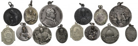 Europa, Zestaw medalików religijnych - w tym polski z 1925 roku