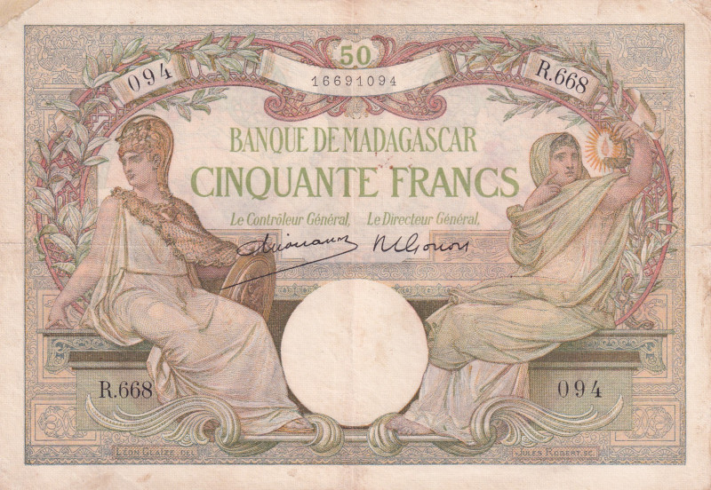 Madagascar, 50 Francs, 1937/1947, VF, p38
VF
There are stains and split
Estim...