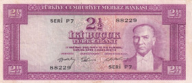 Turkey, 2 1/2 Lira, 1955, VF, p151, 5.Emission
VF
Light stained
Estimate: USD 30 - 60