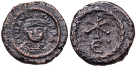 Maurice Tiberius. Æ Pentanummium (2.42 g), 582-602. VF