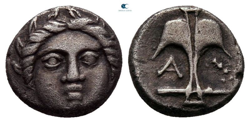 Thrace. Apollonia Pontica circa 410-341 BC. 
Diobol AR

10 mm, 1,12 g

Laur...