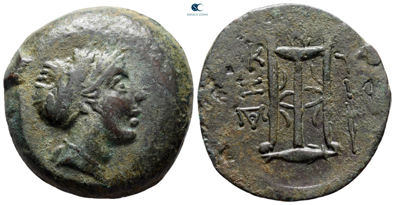 Mysia. Kyzikos circa 300-200 BC. 
Bronze Æ

29 mm, 16,04 g

Head of Kore So...