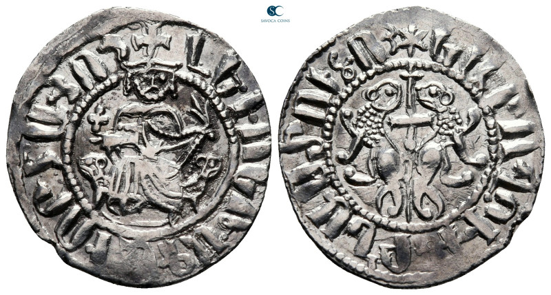 Levon I AD 1198-1219. Sis
Tram AR

24 mm, 2,90 g

+ ԼԵԻՈՆ ԹԱԳԱԻՈՐ ՀԱՅՈՑ (Le...