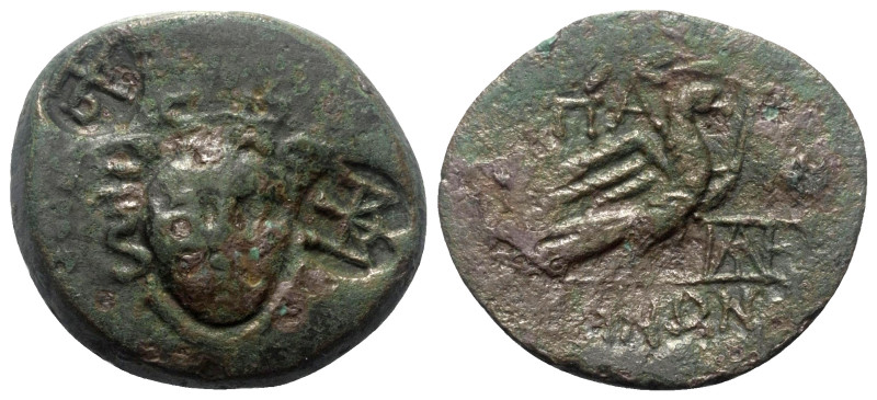 Mysien. Parion.

 Bronze. Ca. 2. - 1. v. Chr.
Vs: Gorgonenhaupt en face; zwei...