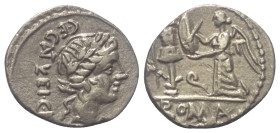 C. Egnatuleius C.f.

 Quinar (Silber). 97 v. Chr. Rom.
Vs: C EGANTVLEI C F Q (in Ligatur). Kopf des Apollo mit Lorbeerkranz rechts.
Rs: Victoria n...