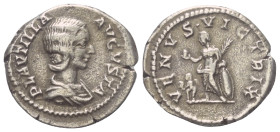 Plautilla (gest. 211 n. Chr.).

 Denar (Silber). 202 - 205 n. Chr. Rom.
Vs: PLAVTILLA AVGVSTA. Drapierte Büste rechts.
Rs: VENVS VICTRIX. Venus mi...