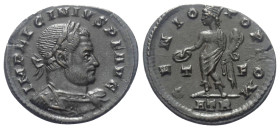 Licinius I. (308 - 324 n. Chr.).

 Follis. 316 n. Chr. Trier.
Vs: IMP LICINIVS P F AVG. Büste mit Lorbeerkranz und Panzer rechts.
Rs: GENIO POP RO...