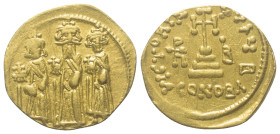 Heraclius (610 - 641 n. Chr.).

 Solidus (Gold). 637 - 638 n. Chr. Constantinopolis.
Vs: Frontal stehend Heraclius mit langem Bart in Mitte, Heracl...