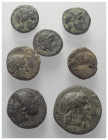 Griechische Münzen - Lots.


Unter anderem: Phokaia / Kolophon (Ionien).

Lot (7 Stück): Bronze; ca. 4. - 2. Jhdt. v. Chr.

Fast sehr schön - s...