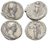 Römische Münzen - Lots. Kaiserzeit.


Lot (2 Stück, Silber): Traianus Denare (98 - 117 n. Chr.).

Sehr schön.

Verkauft wie besehen, keine Rück...