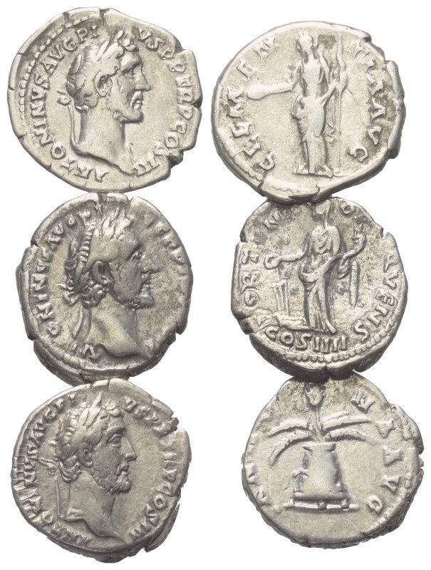 Römische Münzen - Lots. Kaiserzeit.


Lot (3 Stück, Silber): Denare des Anton...