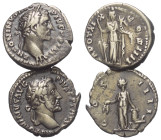 Römische Münzen - Lots. Kaiserzeit.


Lot (2 Stück, Silber): Denare des Septimius Severus (193 - 211 n. Chr.).

Dunkle Patina, sehr schön.

Ver...