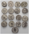 Römische Münzen - Lots. Kaiserzeit.


Lot (17 Stück, Silber): Denare der Severer. 
Von Septimius Severus (193 - 211 n. Chr.) bis Elagabalus (218 -...