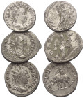 Römische Münzen - Lots. Kaiserzeit.


Lot (3 Stück, Silber): Denar des Gordianus III. (238 - 244 n. Chr.) und Antoniniane des Philippus I. Arabs (2...
