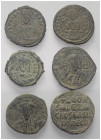 Byzantinische Münzen - Lots.


Verschiedene Herrscher.

Lot (6 Stück, Bronze): ca. 9. - 10. Jhdt. n. Chr.

Sehr schön.

Verkauft wie besehen,...