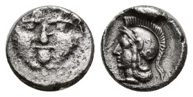 Pisidia, Selge AR Obol. (9mm, 0.94 g) 350-300 BC. Facing Gorgoneion / Helmeted head of Athena left.