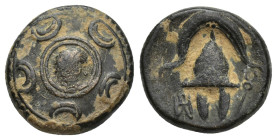 Macedonian Kingdom. Anonymous issues. Ca. 323-275 B.C. Æ (15mm, 4.30 g). Uncertain mint in Asia Minor. Head of Herakles facing, wearing lion's skin he...