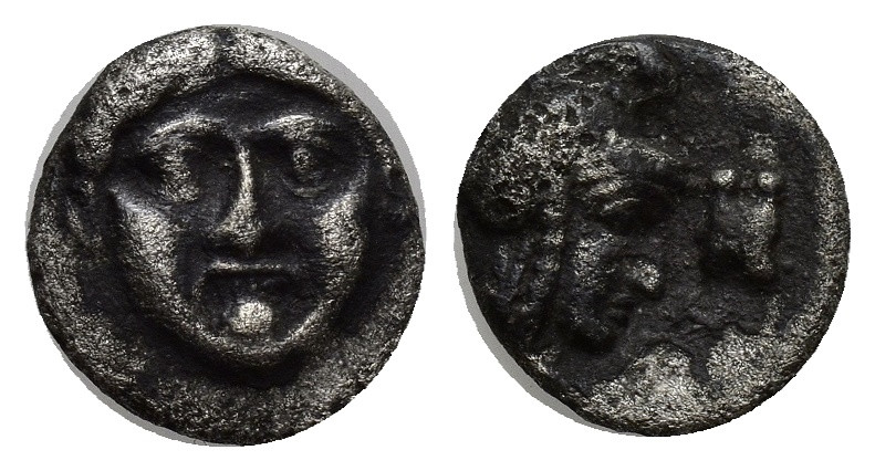 Pisidia, Selge AR Obol. (9mm, 0.91 g) Circa 350-300 BC. Gorgoneion / Helmeted he...