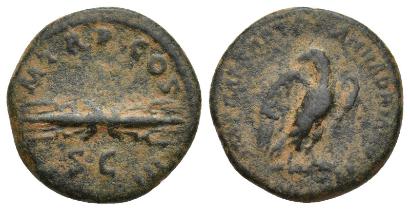 Hadrian Æ Semis. (18mm, 4.00 g) AD 121-122. P M TR P COS III, winged thunderbolt...