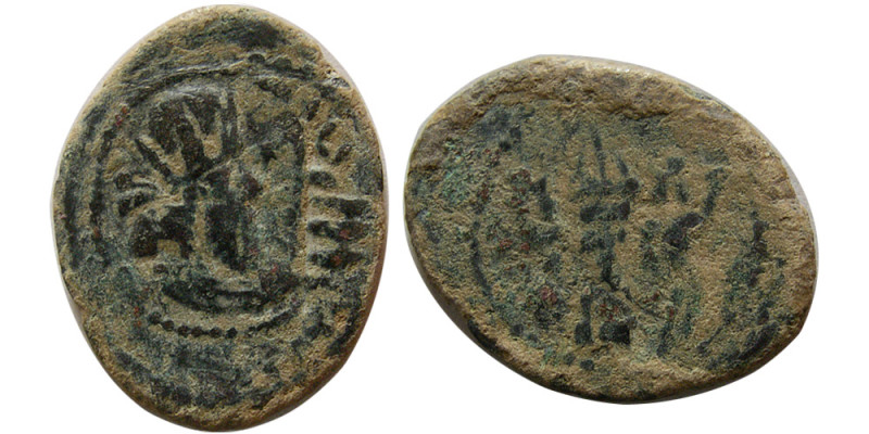 SASANIAN KINGS. Shapur I, Eastern style, 240-272 AD. Æ (2.59 gm; 21mm x 16mm). M...