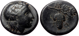 Aeolis, Temnos, AE, (Bronze, 3.76 g 17 mm), Circa 200 BC.