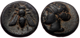 Ionia, Ephesos, AE, (Bronze, 1.27 g 10 mm), Circa 375-325 BC.