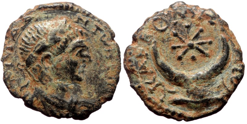 Mesopotamia. Carrhae. Elagabalus. AE. (Bronze, 3.00 g. 17 mm.) 218-222 AD. Mesop...