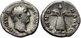 Hadrian (117-138). AR, Denarius. (Silver, 2.89 g. 18 mm.) Rome.