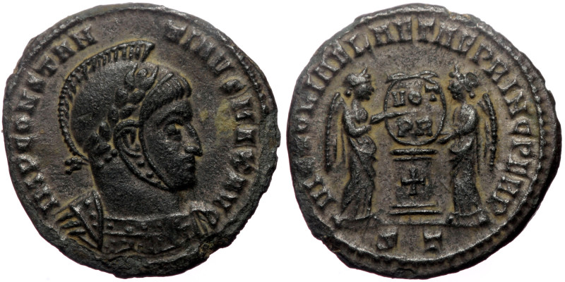 Cross on the altar! Cross on the altar!
Constantine I (307/310-337) AE, Follis ...