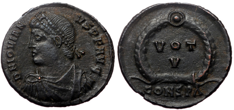 Jovian (363-364). AE. (Bronze, 3.00 g. 20 mm.) Constantinople. Jovian (363-364)....
