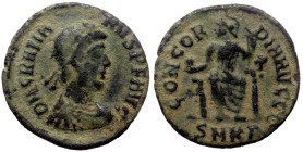 Gratian AE Nummus (Bronze, 1.99g, 18mm) Cyzicus, 378-383.