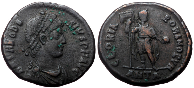 Theodosius I (379-395) AE follis, Antioch, 392-395. Theodosius I (379-395) AE fo...