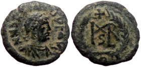 Marcian (450-457) AE nummus (Bronze, 11mm, 0.86g) Constantinople, 450-457