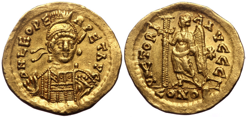 Leo I, AV, Solidus. (Gold, 4.41 g. 21 mm.) Constantinople. 457-474 AD. Leo I, AV...