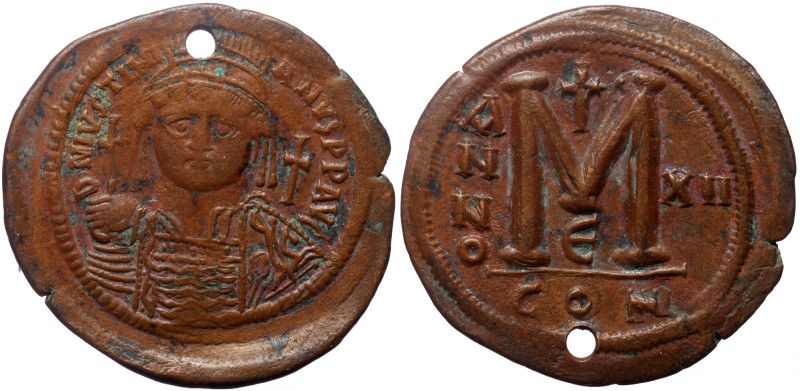 Justinian I. AE, Follis (Bronze, 20.74 g. 24 mm.) Constantinople. 527-565 AD. Ju...