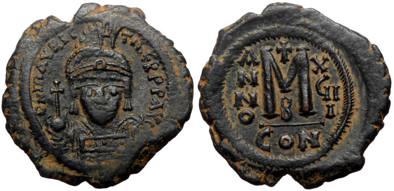 Maurice Tıberius, AE, Follis. (Bronze, 10.94 g. 30 mm.) Constantinople. 582-602 ...