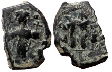 Arab-Byzantine, Umayyad Caliphate. Standing figure type. 680s-ca. 693. AE Fals (Bronze, 22mm, 4.35g) Dimashq (Damascus)