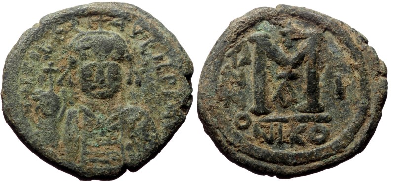 Maurice Tiberius (?), AE, Follis (Bronze, 12.34 g. 30 mm.) Nicomedia. 582-602 AD...