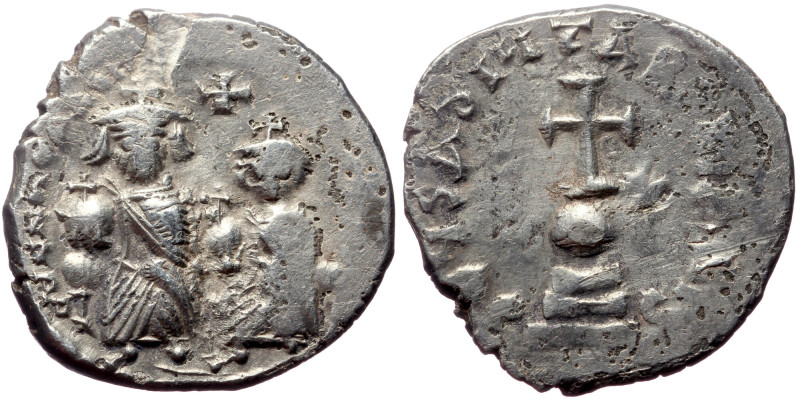 HERACLIUS and HERACLIUS CONSTANTINE. AR, Hexagram. (Silver, 6.49 g. 21 mm) Const...