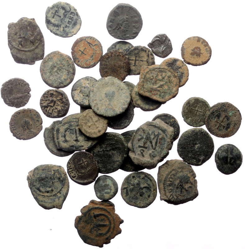 38 Byzantine AE coins (Bronze, 51,10g) 38 Byzantine AE coins (Bronze, 51,10g)
...