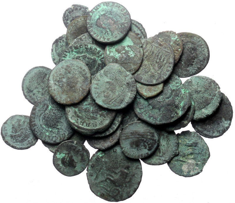 35 Roman AE coins (Bronze, 68,79g) 35 Roman AE coins (Bronze, 68,79g)

Weight:...