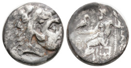 Greek, KINGS OF MACEDON, Alexander III 'the Great' (Circa 336-323 BC). AR Drachm. (16,1 mm, 3,99 g)
Head of Herakles to right, wearing lion skin head...